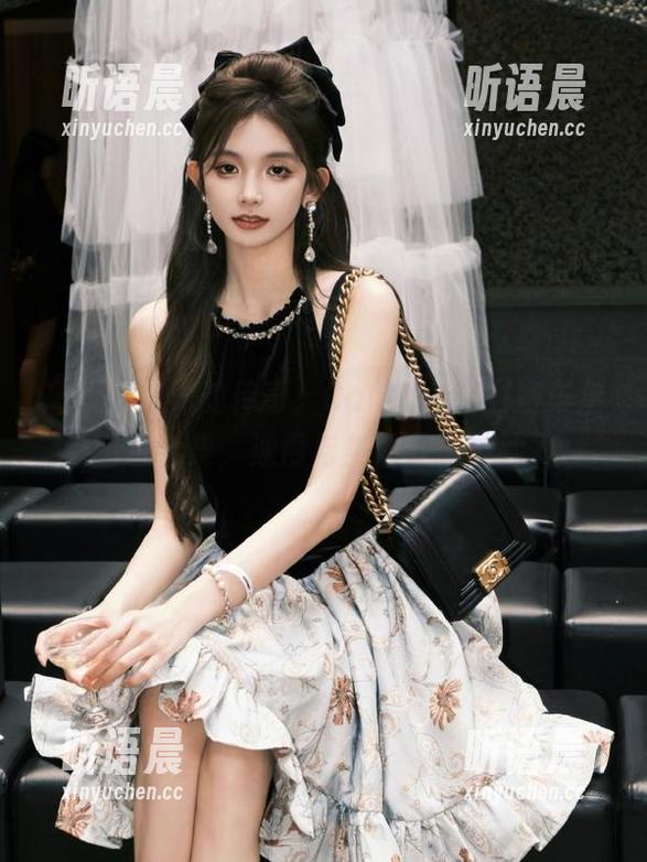 高雄赛车界的传奇：Candy Ball赛车皇后图包合集，速度与美的双重体验.txt
